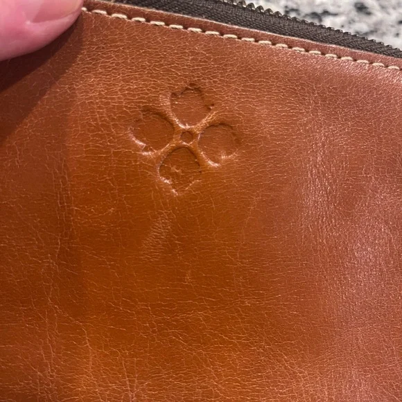 Patricia Nash Leather Wristlet / Zip Pouch – Brown ✨ - Picture 9 of 11